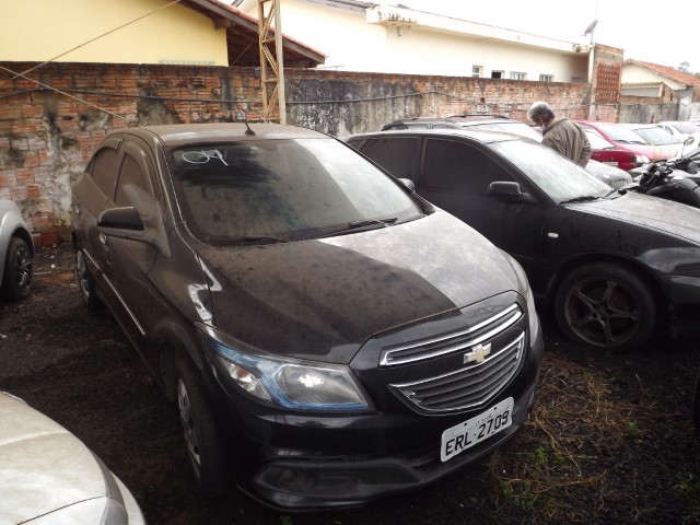 CHEVROLET/CHEVROLET ONIX 1.4MT LT