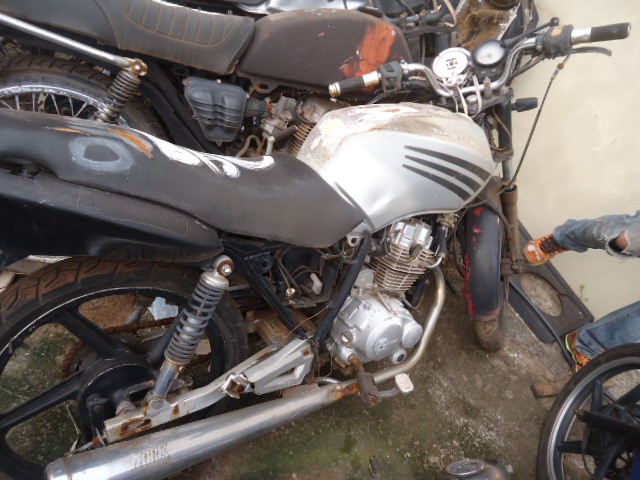 DAFRA/SPEED 150